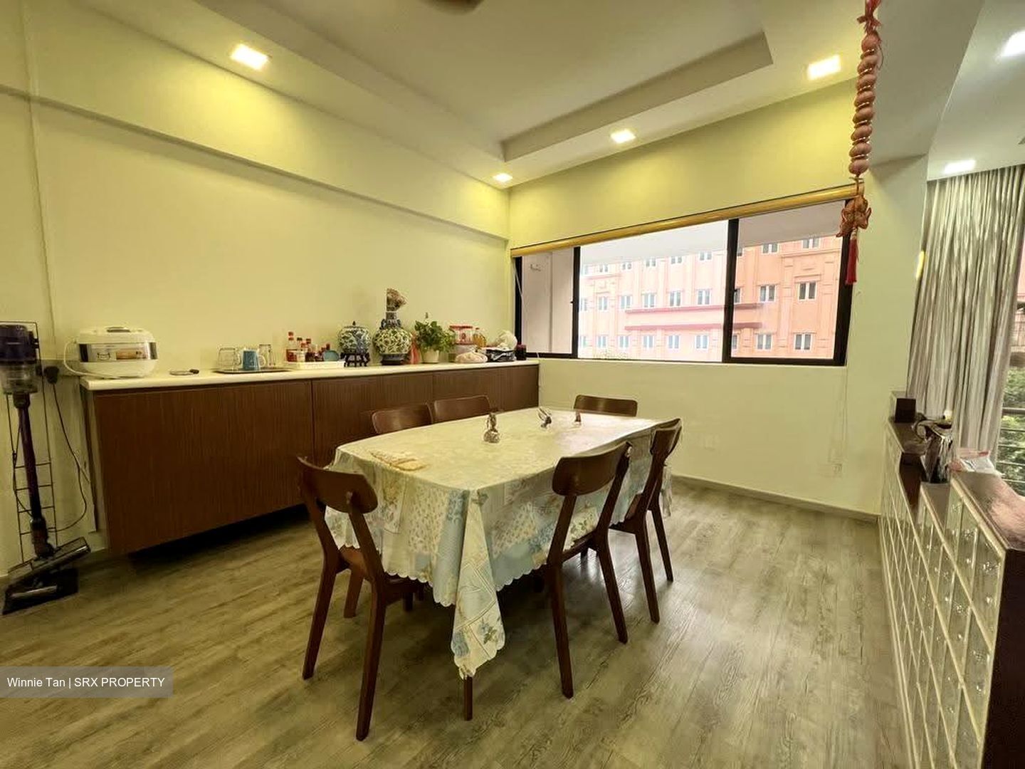 Crystal Mansions (D14), Apartment #632976381